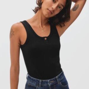 Everlane - Organic Cotton Pointelle Tank Size M Black